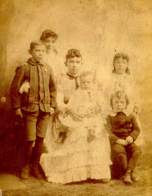 Martha Jennings and family
